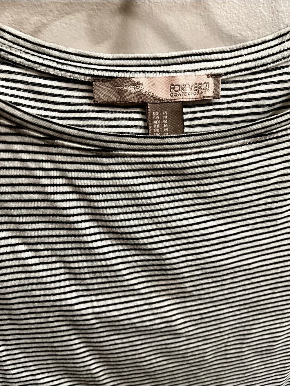 Forever 21 Black and White Striped Short Sleeve Tee